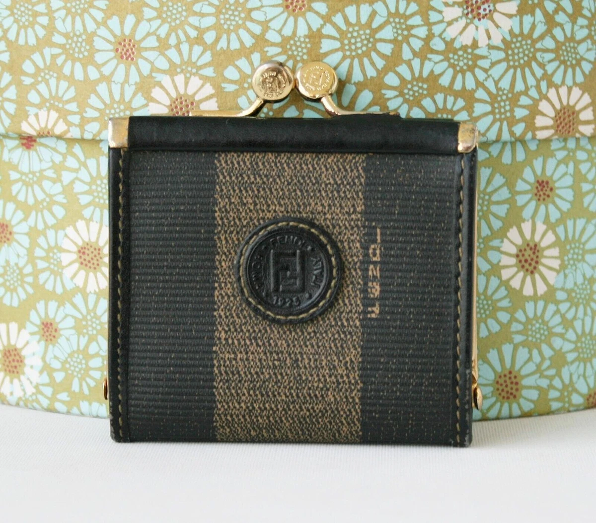 fendi pequin wallet