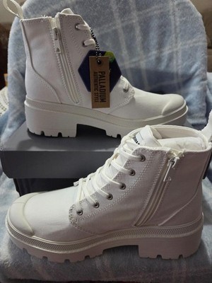  Palladium Women's Boot Size 8 Or Kids Size 6.5 White
