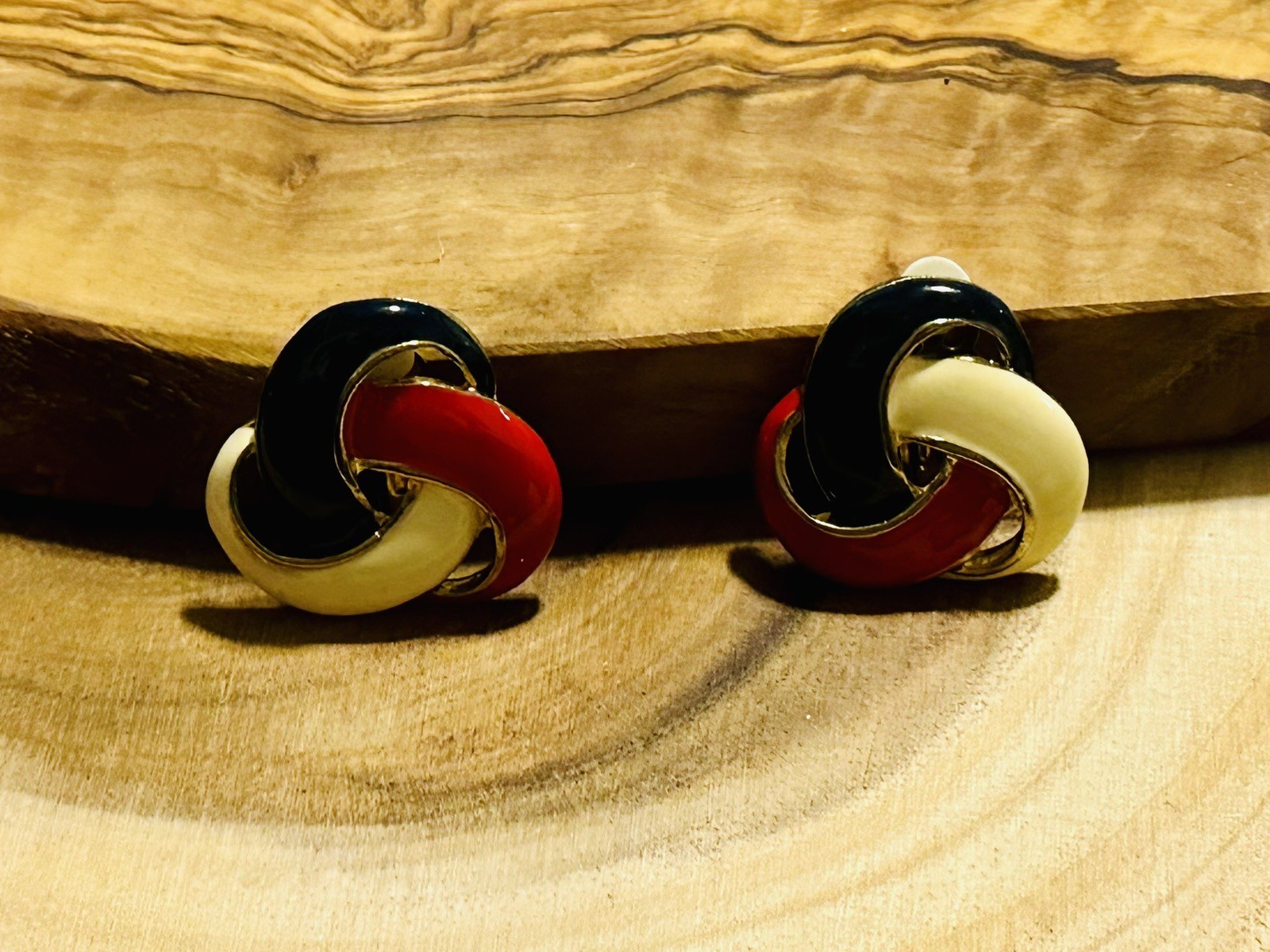 Vintage Enamel Clip On Earrings