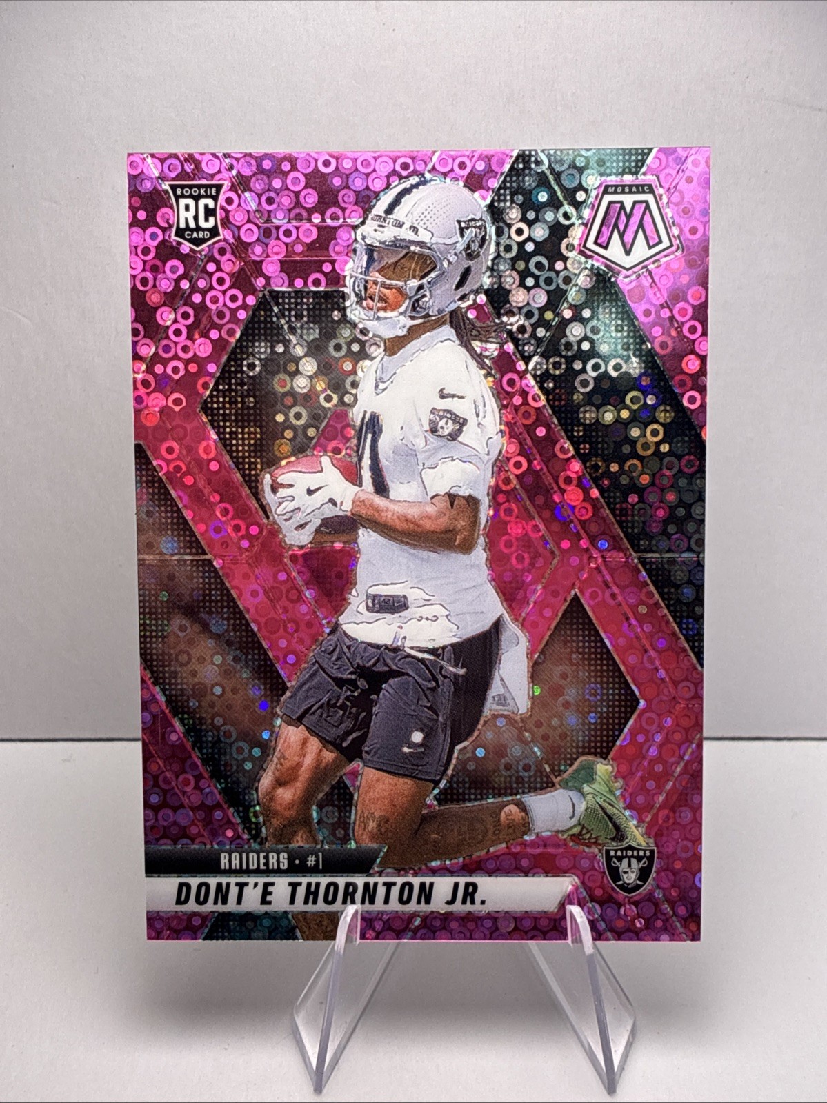 2025 Panini Mosaic - Rookies Dont'e Thornton Jr. #369 No Huddle Pink Mosaic /20