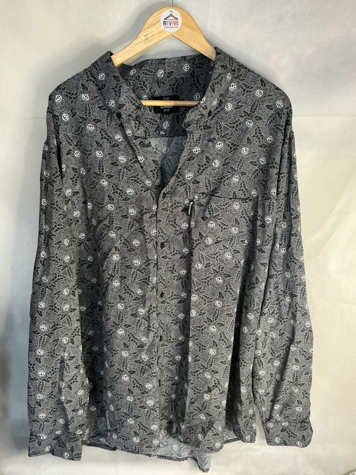 Guinness Long Sleeved Mens Shirt Top Black White Logo Print Size 3XL