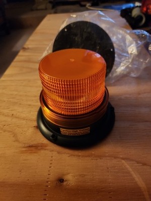 Superior Signals SY1100-A Amber High Profile Strobe Beacon 12-120VDC TSA/3026255