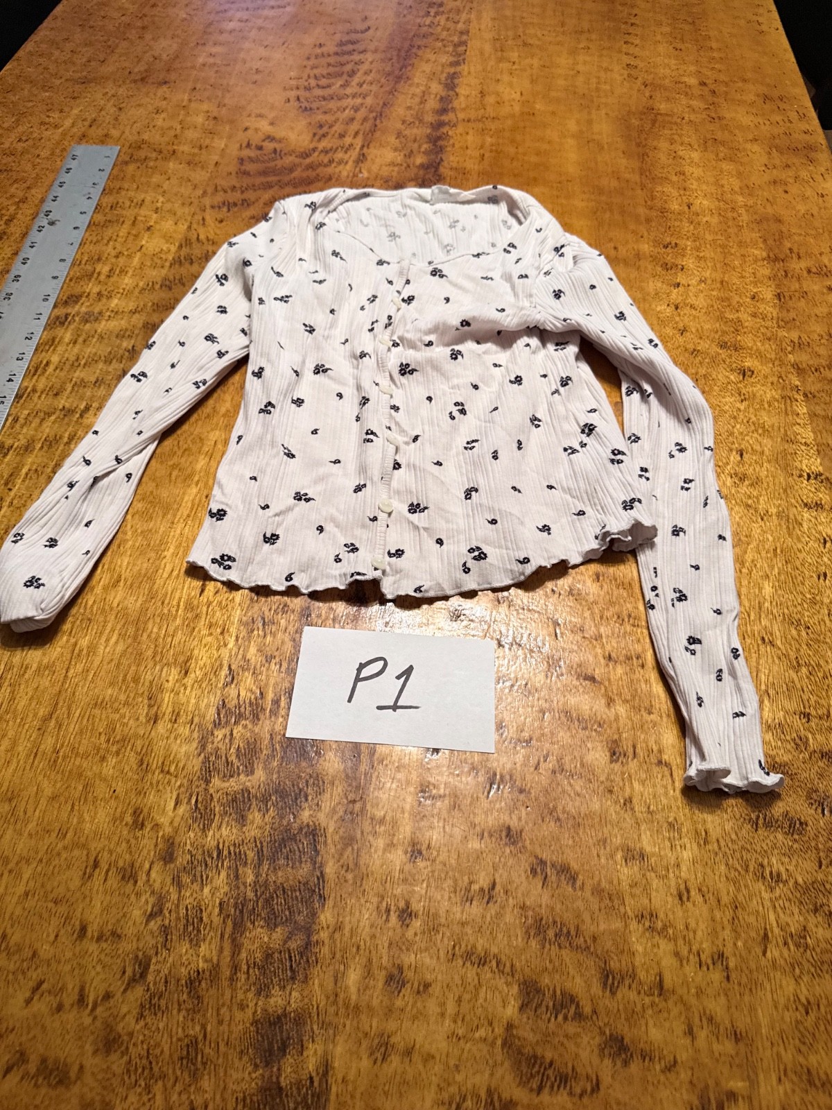 Divided H&M  Pajamas  Girls' White Pajama Top, L P1