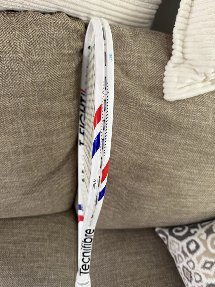 Tecnifibre Tfight 305S 18*19 ¡con red intestinal natural de lujo! Modelo versión 2025 Foto 4 de 4