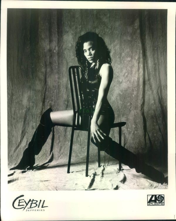 Press Photo: CEYBIL JEFFERIES 8x10 B&W