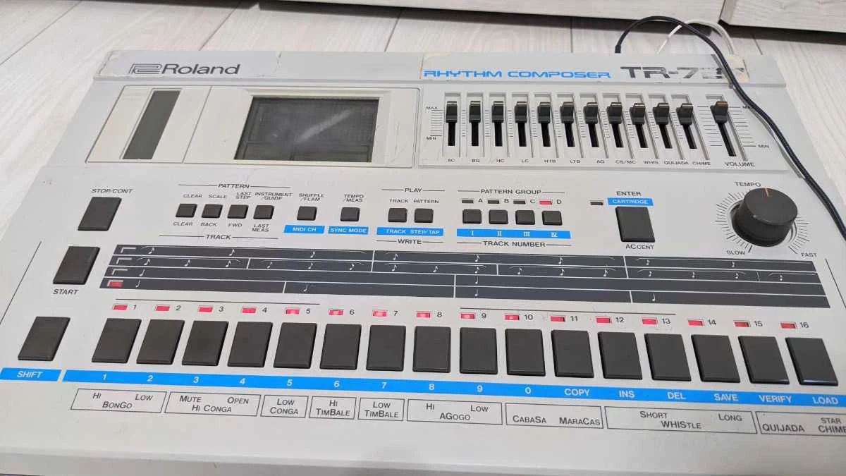 Roland rhythm composer TR-727 ジャンク | proroute.com.br