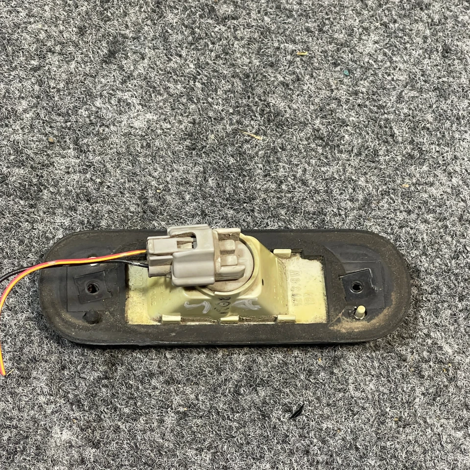 ЗАДНИЙ ГАБАРИТНЫЙ ФОНАРЬ LH ОТ ОРИГИНАЛЬНОГО ПРОИЗВОДИТЕЛЯ ДЛЯ SUZUKI ESTEEM AERIO - Изображение 3 из 4