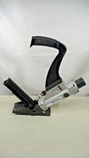 JE Internail Floor Nailer 6081723