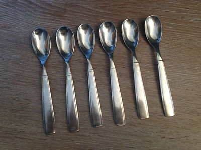 Christofle, 6 Eierlöffel, versilbertes Metall, XX°.