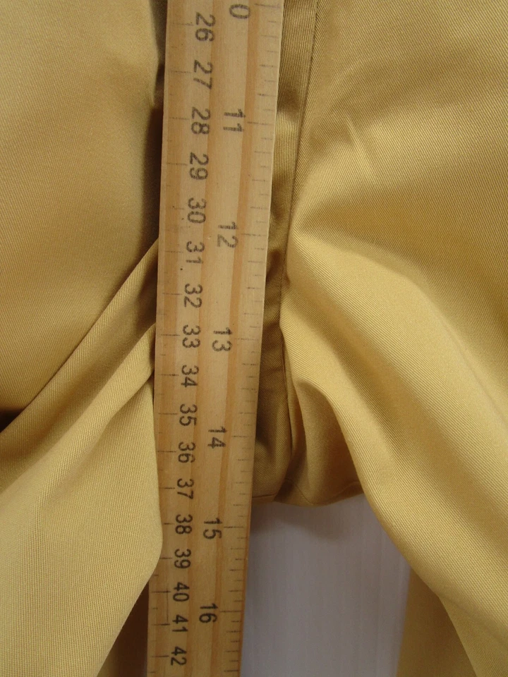 Pantalones Cortos De Colección Izod Mujer 16 Bermudas Amarillas Golf Caqui Tiro Alto Plisados NUEVO Foto 4 de 4