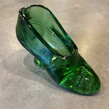 EAPG US Glass Green Ladies Shoe Novelty Ashtray Paperweight Heeled Slipper