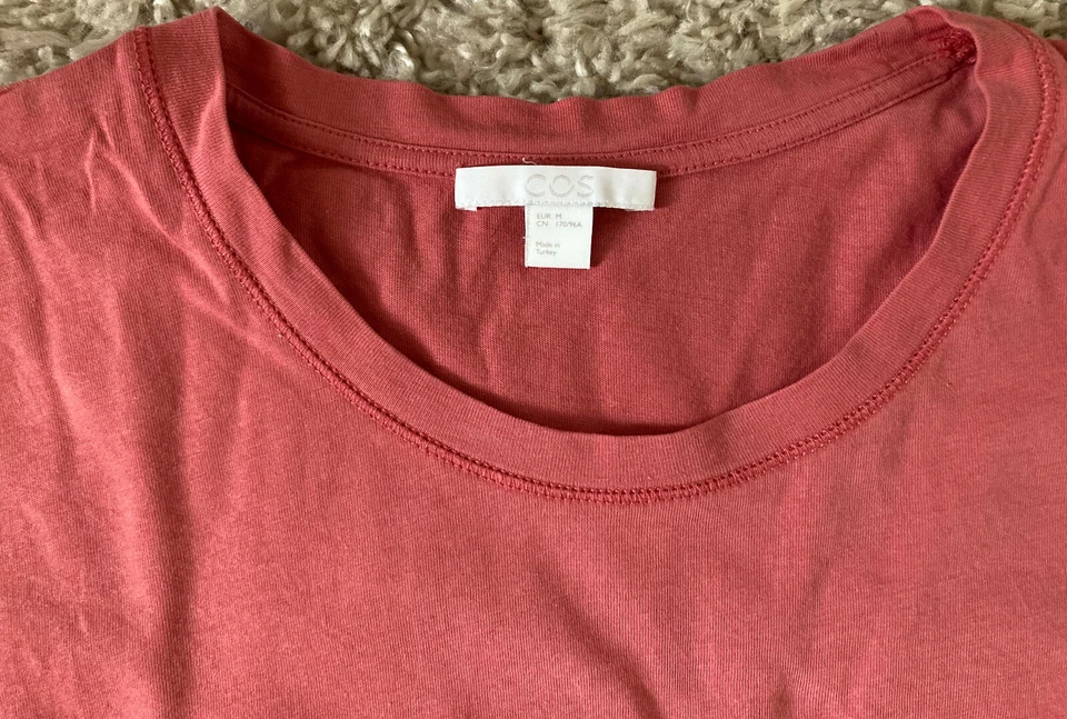 2 tolle COS Damen Basic T-Shirts M Türkis & Lachs Kurzarm Baumwolle erfrischend - Bild 2 von 4