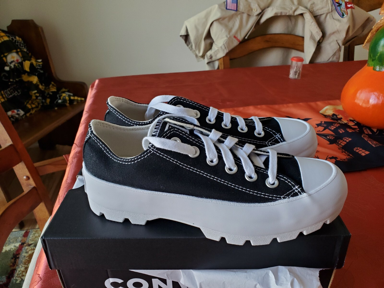 Womens Converse Chuck Taylor All Star 