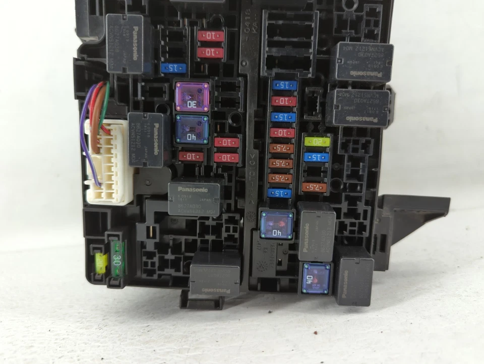 2017 三菱 Mirage Fusebox 熔断器盒继电器模块 YZSMD — 第 3/4 张图片