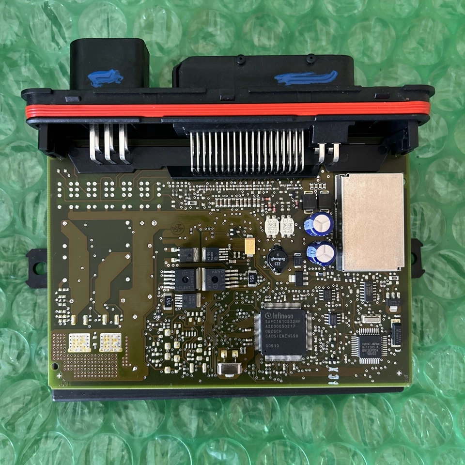 2004 - 2010 VW TOUAREG - KEYLESS ENTRY / KESSY CONTROL MODULE - Image 2 of 4