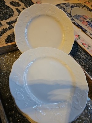 Four Dansk ''Ivy'' Creamware Plates