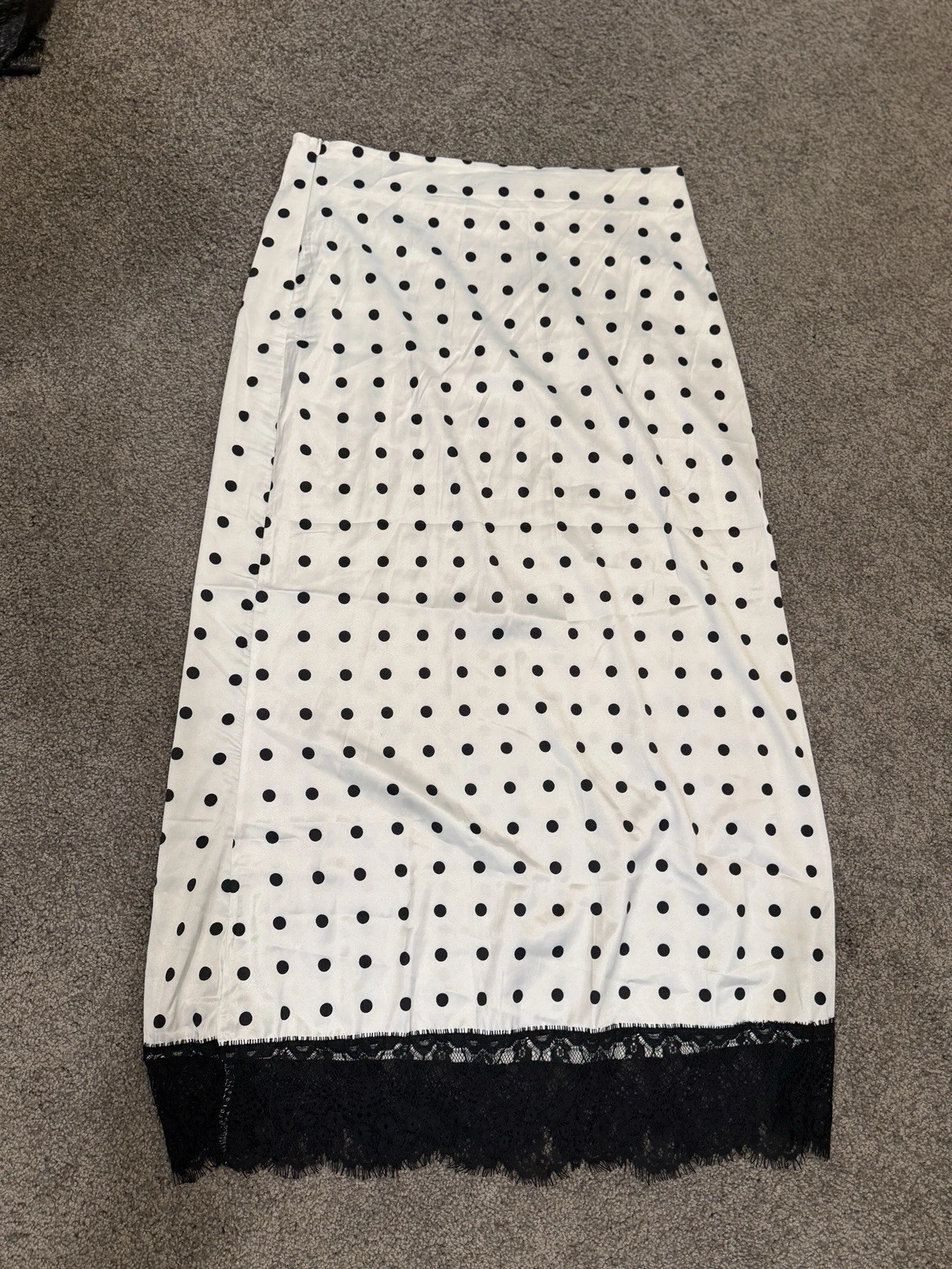 Silk White Black Polka Dot Midi Skirt, Zipper & Black Lace
Opens in a new window or tab