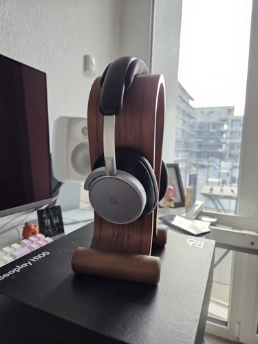 B&O Beoplay H100