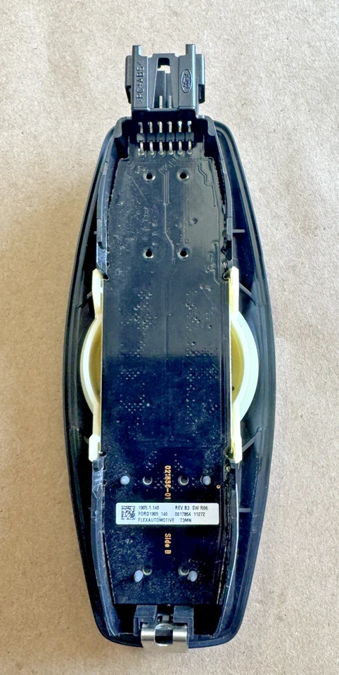 Lámpara de luz interior Ford Explorer U502 T35PDEDT35PDTD 10-19 BB5313K767AA Foto 2 de 3