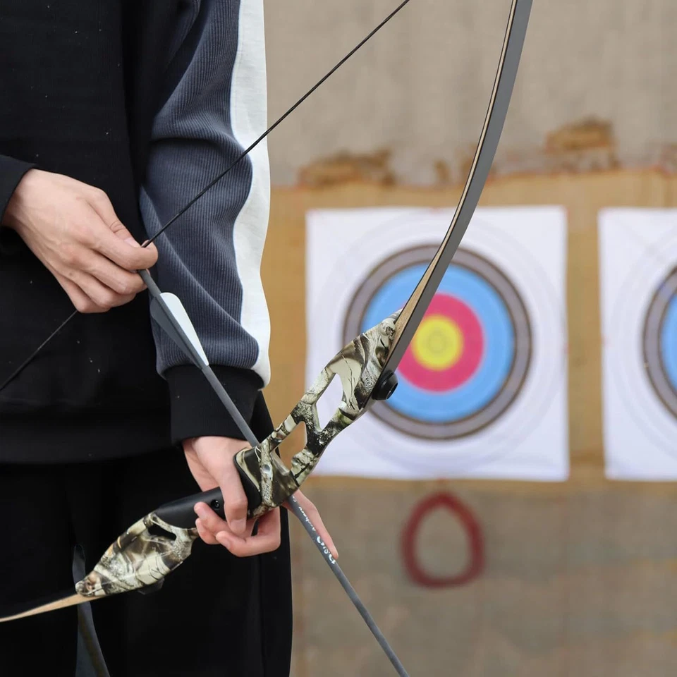 30-50LBS Takedown Recurve Bow Set Arrows Archery Shooting Hunting Right Hand - Image 3 of 4