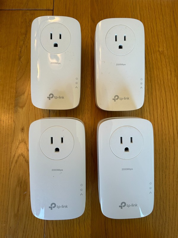 Tp-link Av2000 Powerline Ethernet Adapter Tl-PA9020P with install & users guides