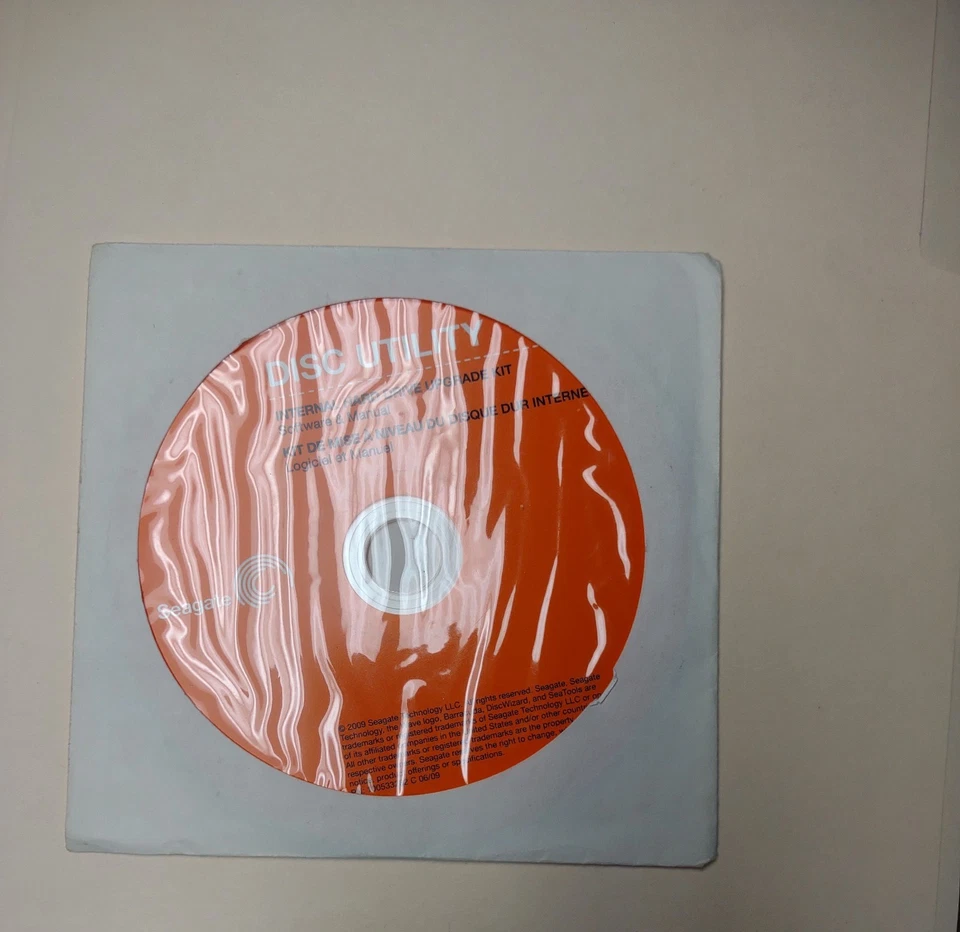 Seagate Disc Utility CD Upgrade Kit 2009 (software and manual) - Image 3 of 4