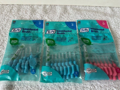 TePe Interdentalbürsten blau Größe 3 0,6 mm 2 Packungen à 8 und rosa Größe 0 0,4 mm
