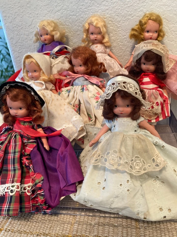 Nancy Ann Storybook Assortment of Bisque Collector Dolls SH JT Frozen Leg - Image 4 of 4