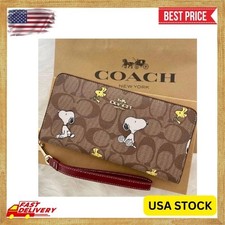 Coach X Peanuts Snoopy Long Zip Around Wallet Signature Canvas Woodstock khaki