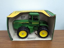 1/16 Ertl Farm Toy John Deere 8640 Articulated 4wd Tractor With Box 