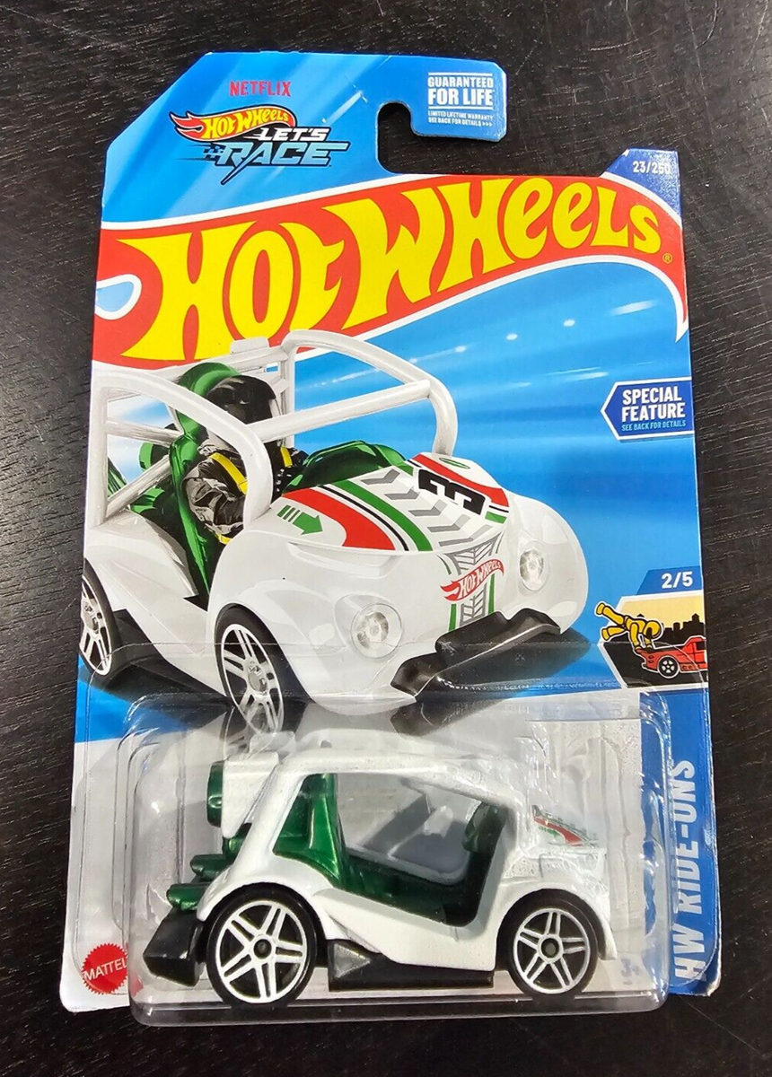 ホワイトスカイヴィールスカート HOT WHEELS 2025 KICK KART WHITE 23/250 HYW76 HW RIDE-ONS LET'S