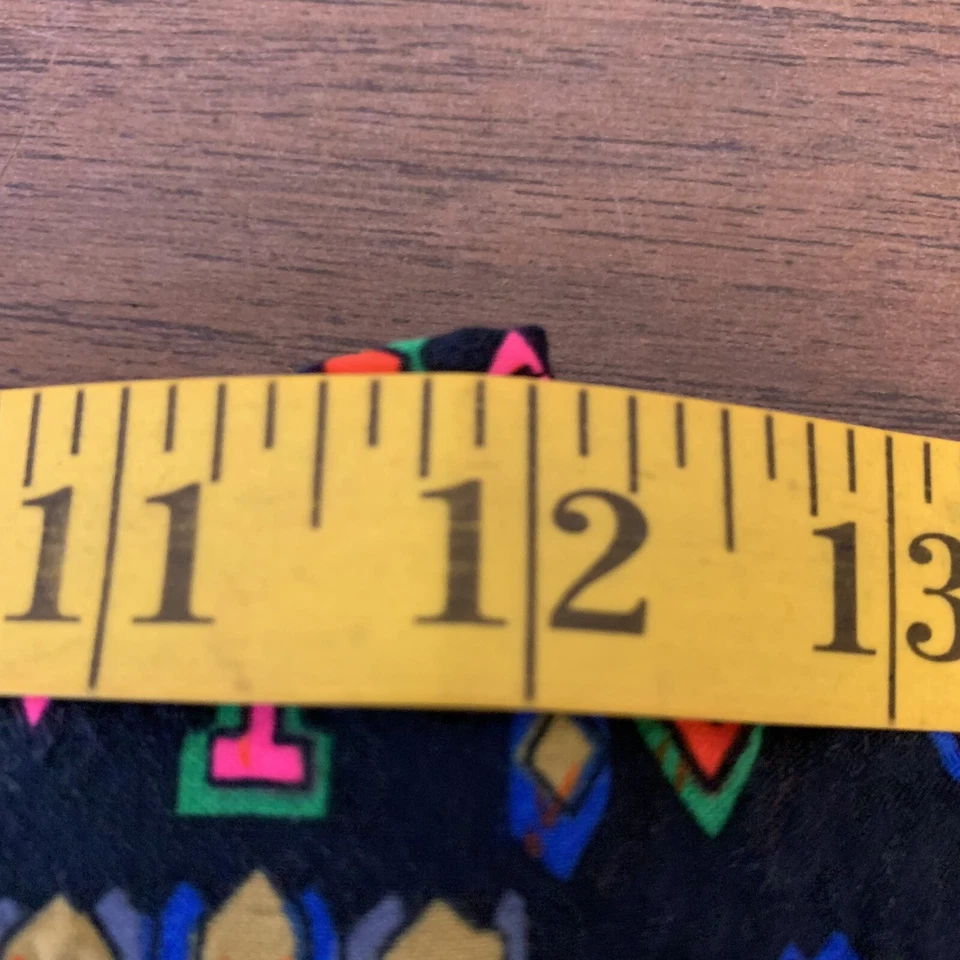 Maxi Falda Vintage Años 70 Estampado Azteca 24" Cintura Colores Brillantes en Negro Hecha a Mano Foto 4 de 4