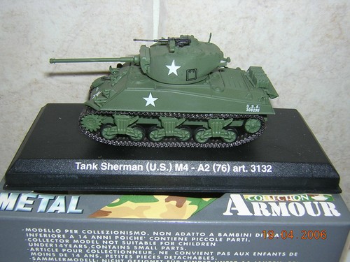 Kit Maquette Plastique Italeri M4 A2 Sherman III - Échelle 1:72 - Modélisme Militaire Neuf