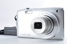 Nikon Coolpix S3300 Silver Excellent 5 Compact Digital Camera Z2950