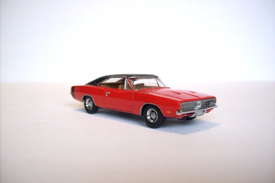 Matchbox Models of Yesteryear, '69 Dodge Charger, 1/43, Nice, 1997, PLEASE READ! - Image 2 of 4