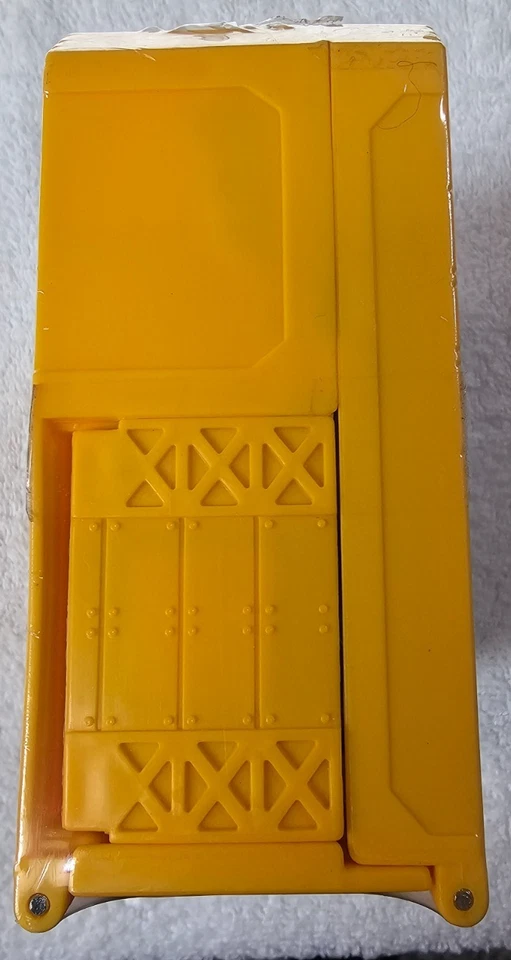 NEW 2001 Matchbox “MB Garage” Pop-Up & Go Fold-N-Go Playset w/ Tow Truck  SEALED - Image 4 of 4