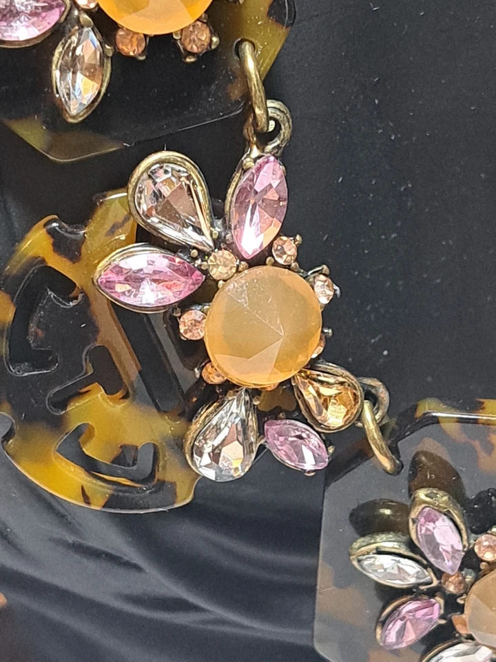 Vtg Bella Jack Pink Amber Rhinestone Tortoise Shell Gold Tone Statement Necklace - Image 4 of 4