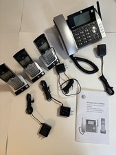 AT T CL80115 DECT 6.0 Corded Phone  3 Cordless Expansion Handsets