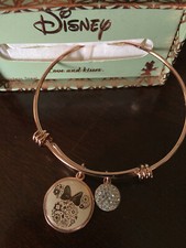 Disney Minnie Mouse Bangle Bracelet Gold Tone Adjustable Love  KissesNEW