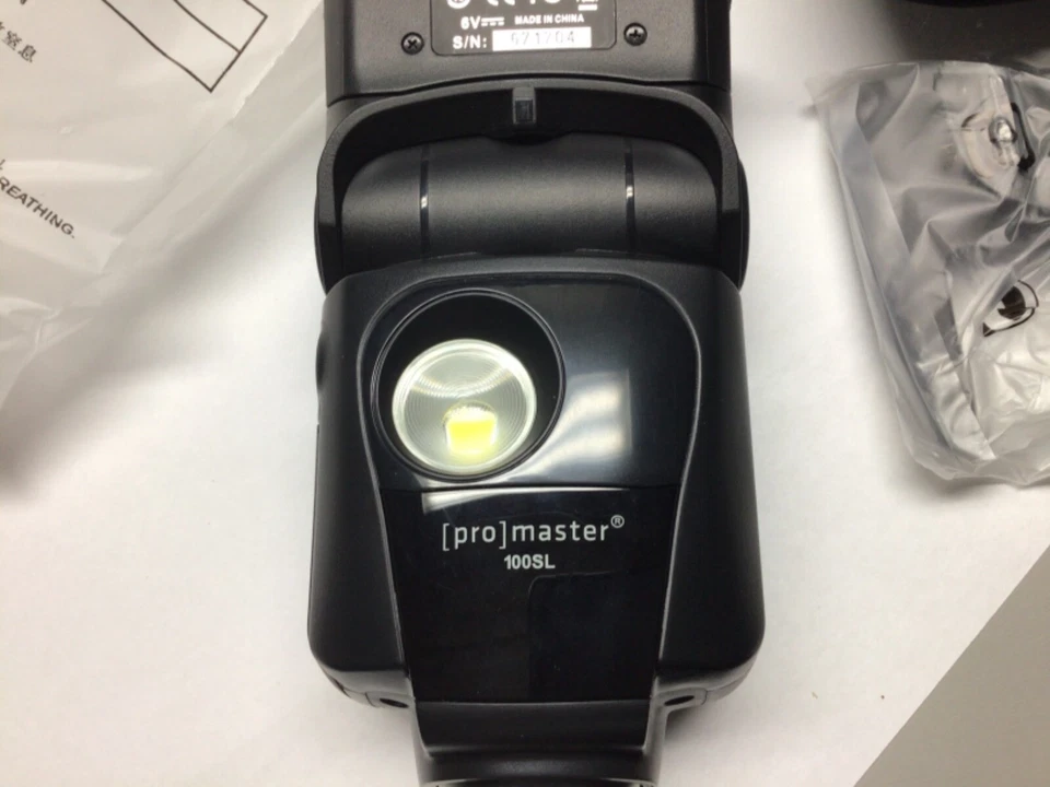 ProMaster 100SL Speedlight for Nikon 6361 - Image 2 of 4
