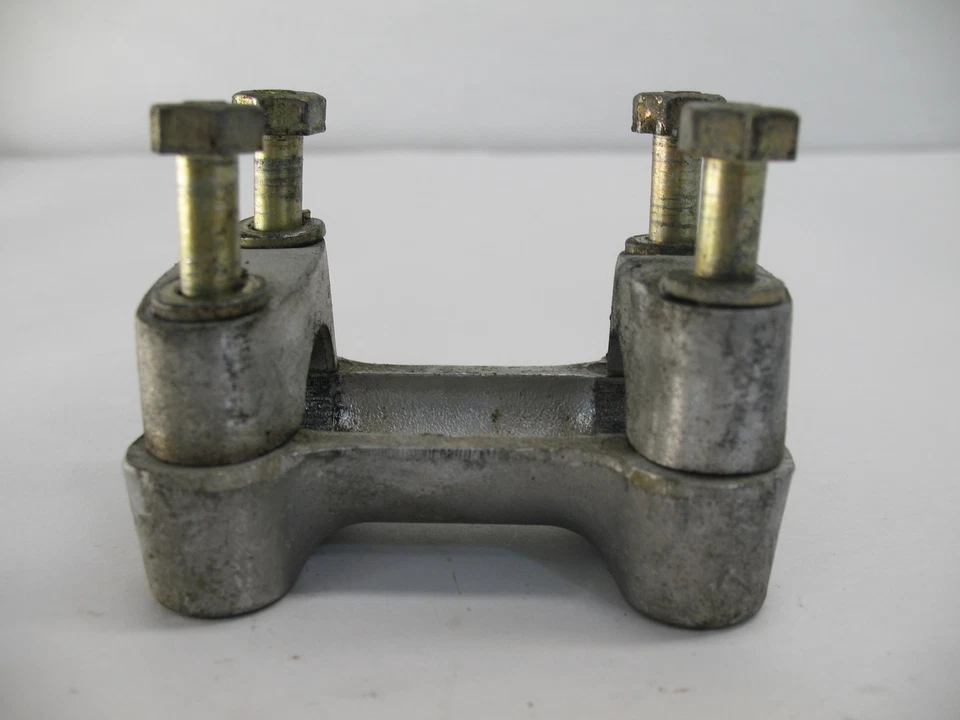 Yamaha SS440 F 1982 soporte de manillar Foto 4 de 4