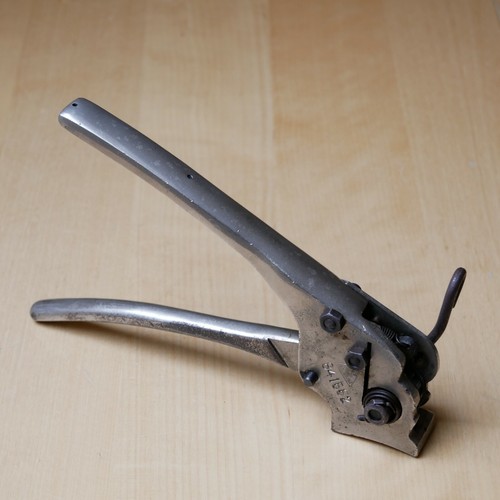 Professional band tensioner / strapping device / metal band tensioner / width up to 15 mm
