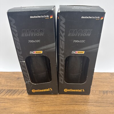 Continental Gatorskin Clincher, Folding, Black Edition, 700x32, PolyX, PAIR