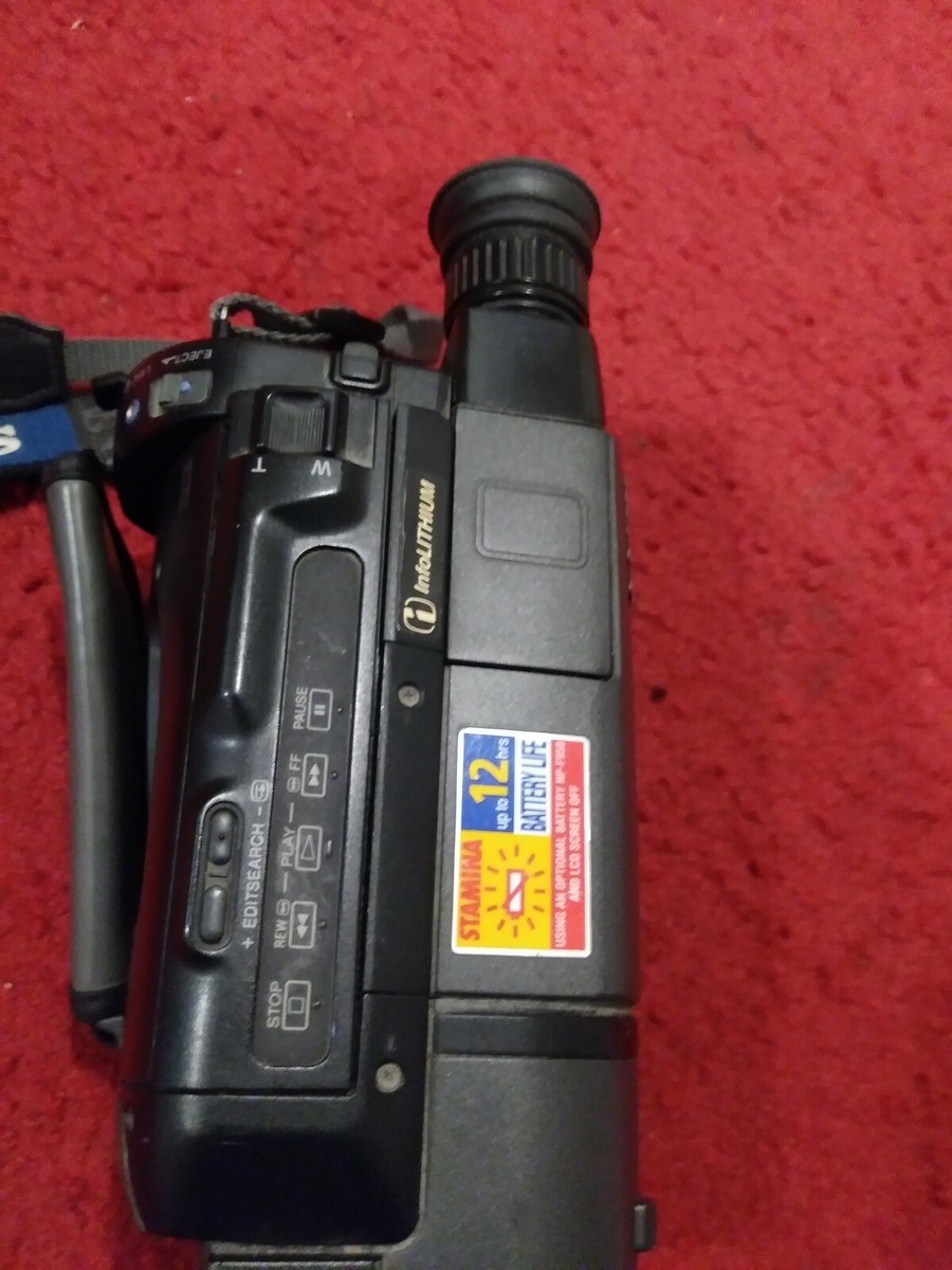 Sony Handycam CCD-TRV25 Digital 8 Video Camcorder 64x Optical Zoom