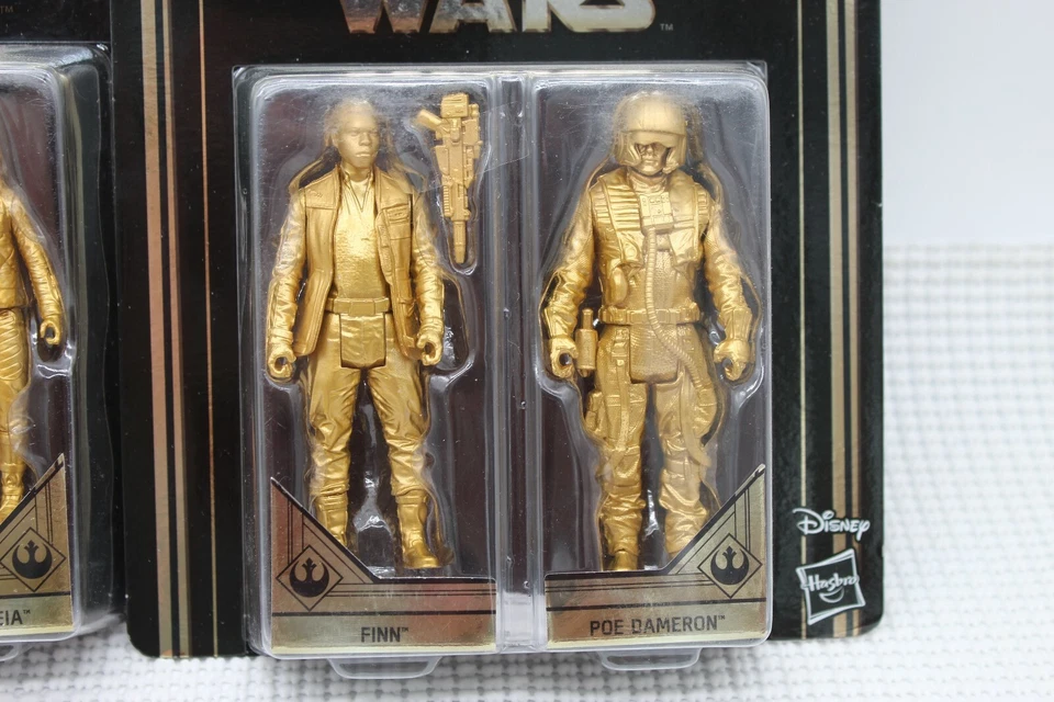 Disney Star Wars Edição Comemorativa Skywalker Saga OURO Lote de 4 Prequel Novo - Imagem 2 de 4