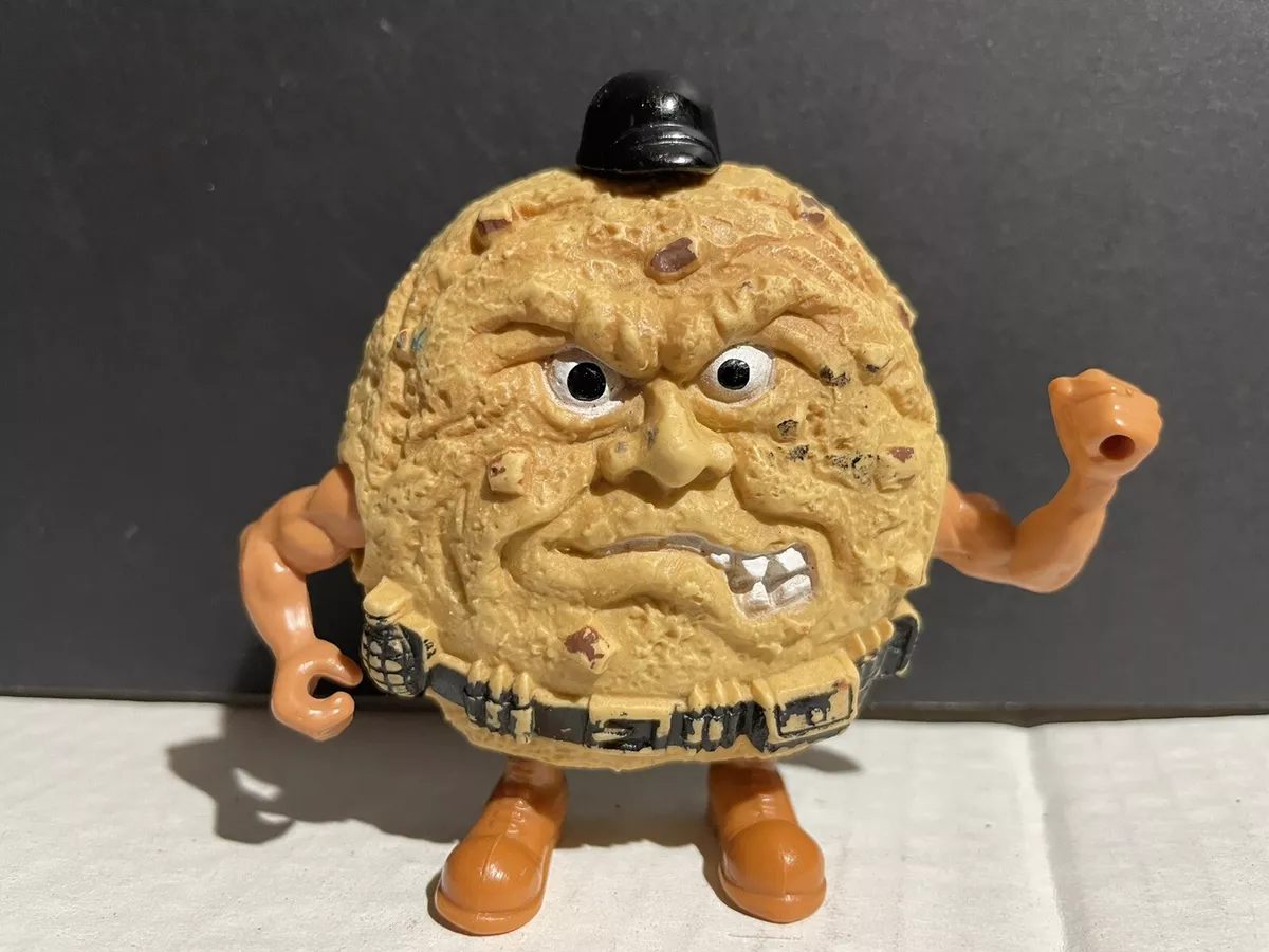 Vintage 1988 Mattel Food Fighters CHIP THE RIPPER Chocolate Cookie Figure