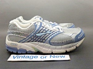 brooks ariel 11