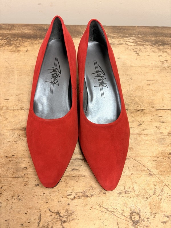 Vintage Red Women’s Rafferty  Heels Size 7
