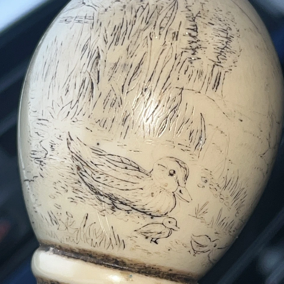 Vintage Whale Tooth Scrimshaw, Ducks, Wetlands Walking Stick Cane Signed LT - Image 3 of 4