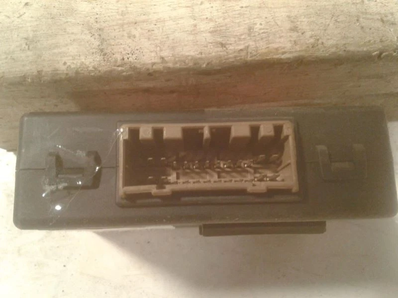 Chasis ECM antirrobo entrada sin llave tablero central compatible 04-08 AVEO 638163 Foto 2 de 3